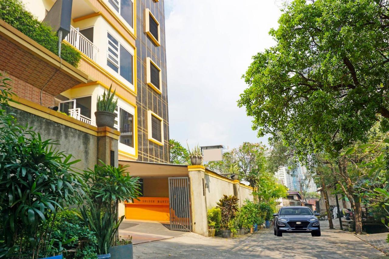 Collection O 91380 Golden Mansion Hotel Jacarta Exterior foto